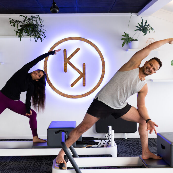 Pilates Side Angle Lunge Reformer Pilates Side angle lunge